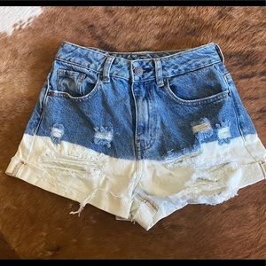 NWOT Pacsun Mom shorts size 24